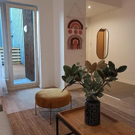 Apartment Self Check In With Terrace